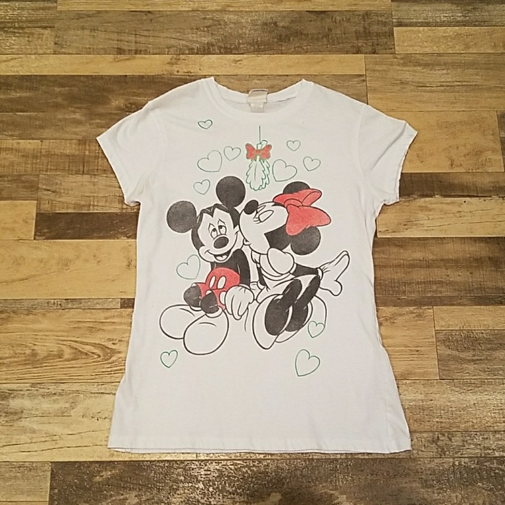 Walt Disney Mickey and Minnie Mistletoe t-shirt
